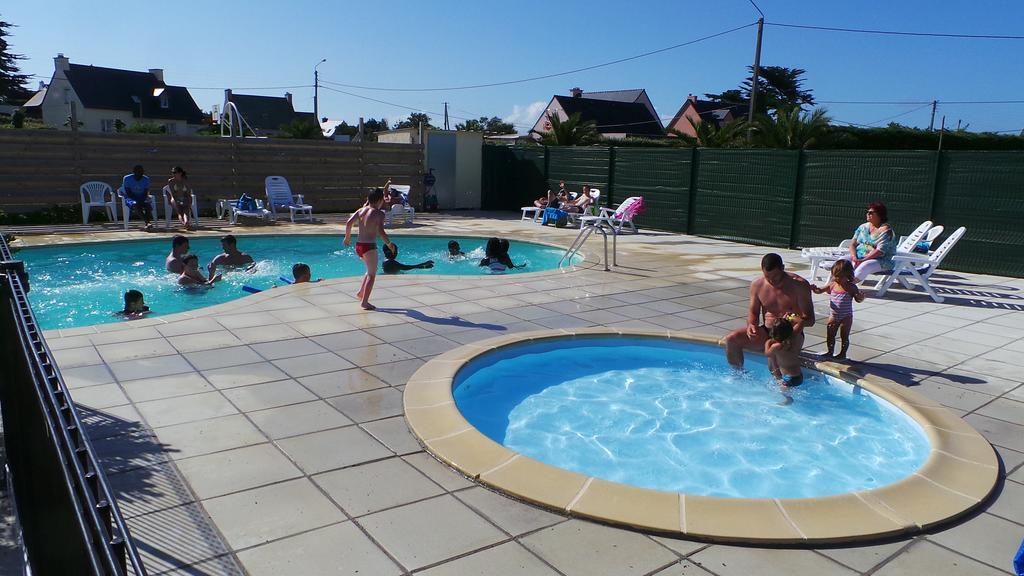 Camping De Kerurus Plounéour-Trez Exterior photo