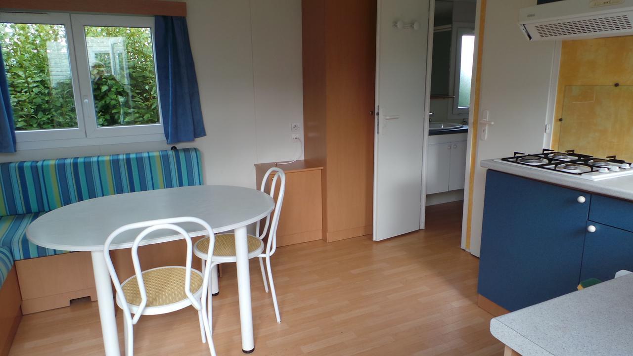 Camping De Kerurus Plounéour-Trez Room photo
